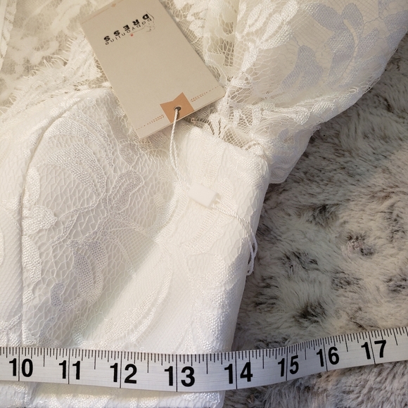 NWT Two Pieces Wedding Gown - Picture 9 of 13